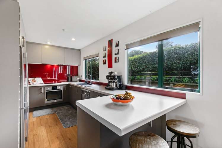 2/9 Park Hill Road Birkenhead_1