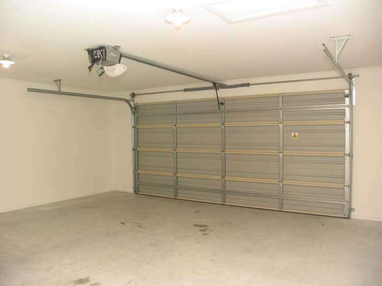 8 Hector Close Kingston_16