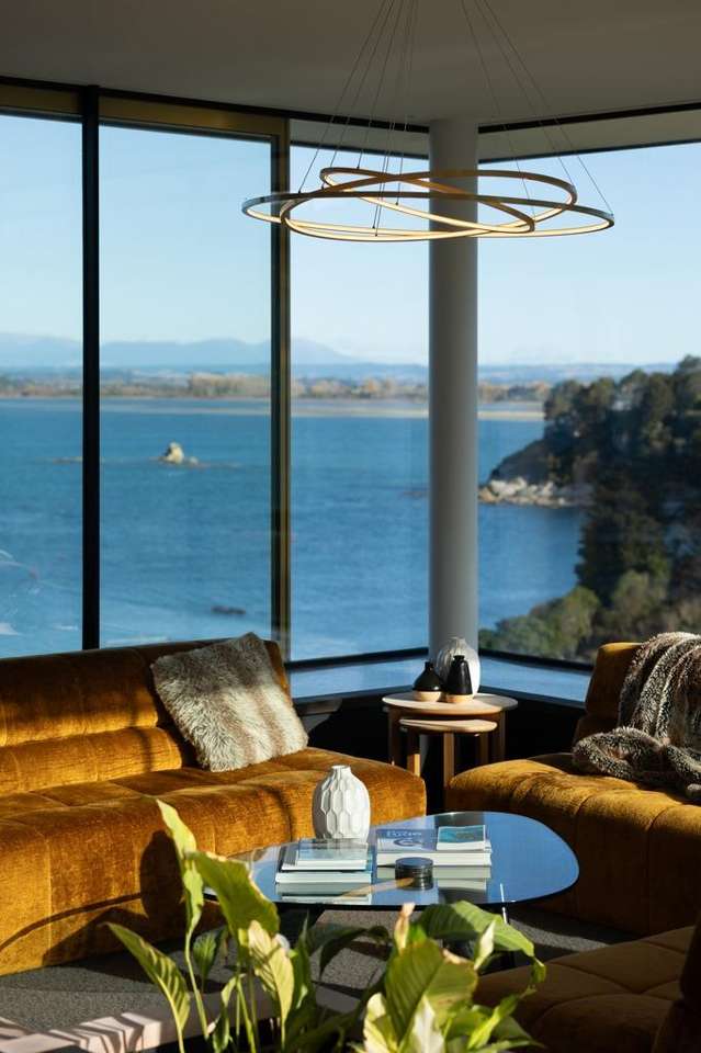 Coastal Luxury: Your Dream Retreat