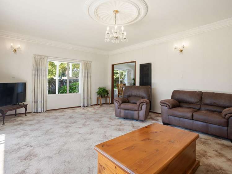 327 Hukanui Road Queenwood_8