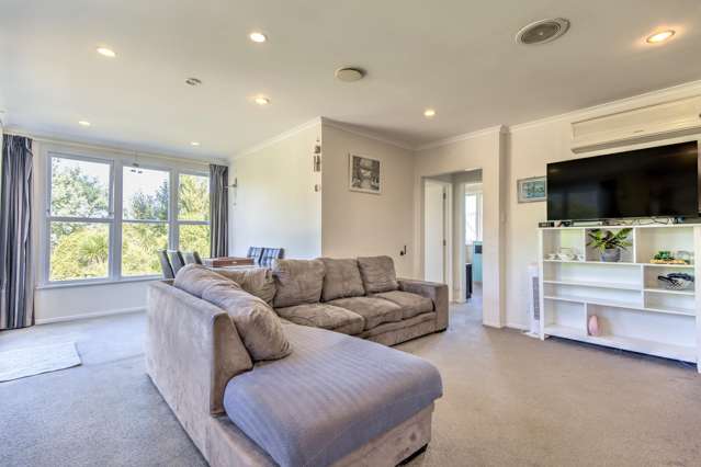 11 Morrison Crescent Glenview_3