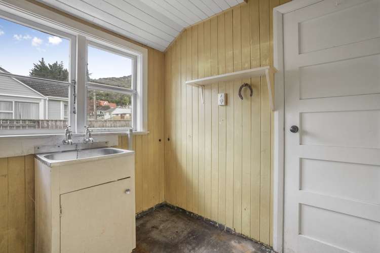 31 Newcombe Street Naenae_15