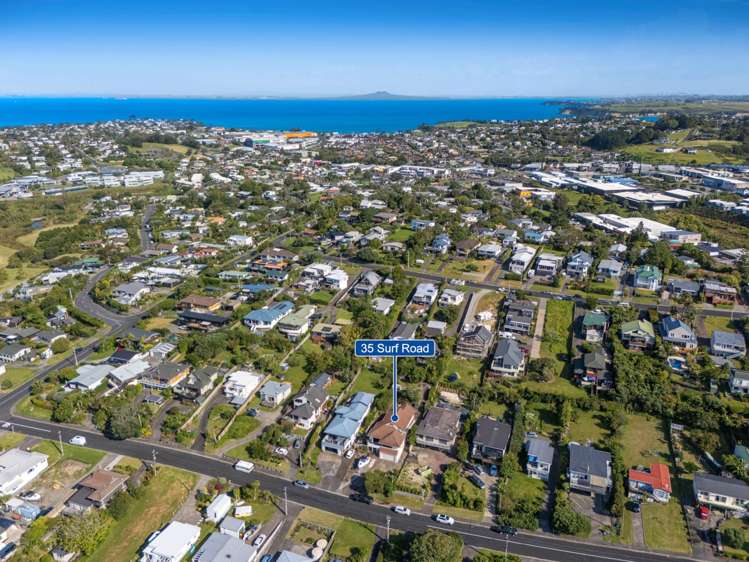 35 Surf Road Stanmore Bay_37