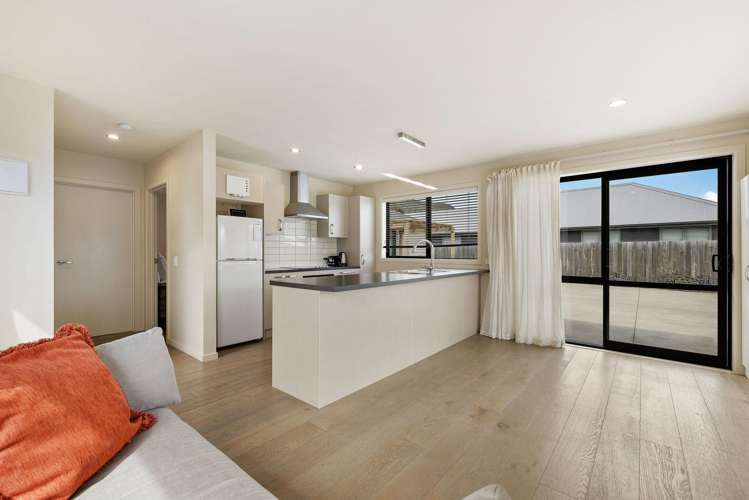 60 Risinghurst Terrace Lower Shotover_16