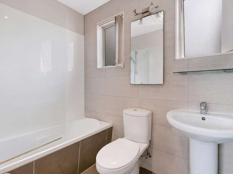 37 Te Pua School Road Helensville_10