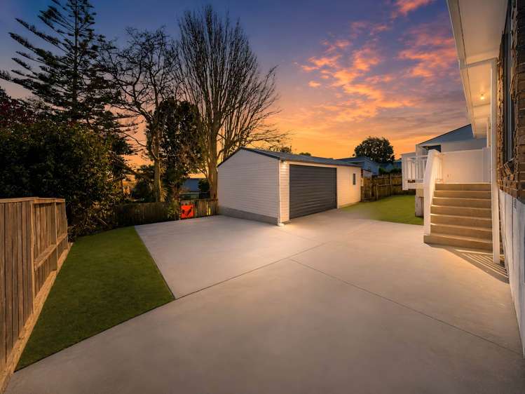 19 Sherwood Avenue Te Atatu South_20