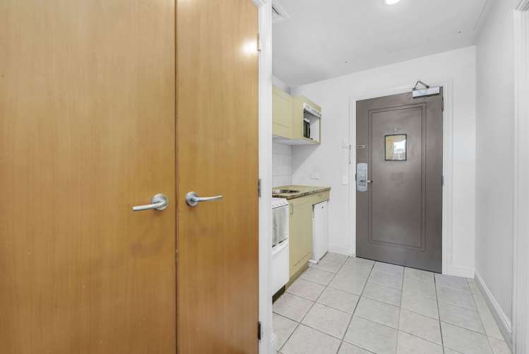 1012/22 Nelson Street Auckland Central_9