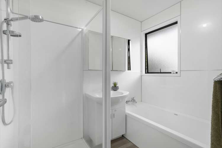 3 Pahi Place West Harbour_13