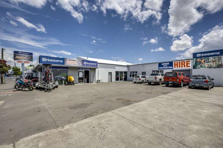 812-814 Karamu Road North Hastings Central_0