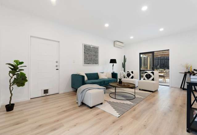 2/612 Beach Road Browns Bay_3