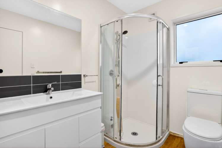 92 Priestley Drive Bucklands Beach_15