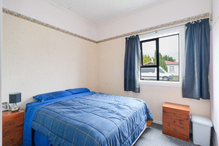 21 Johnston Road Nightcaps_8