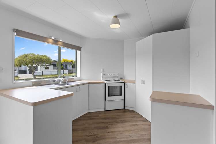 16 Hickford Place Okato_15