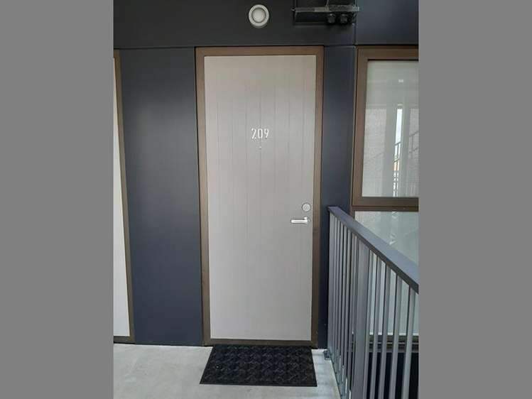 209/4 Bluegrey Avenue Stonefields_11