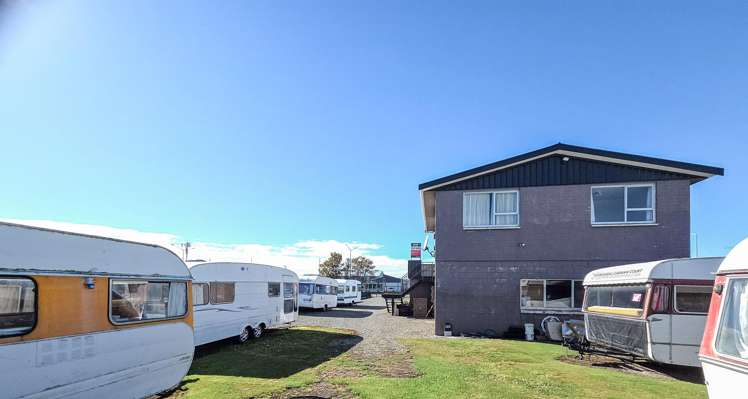 217 Clyde, 219 Clyde and 228 Liddel Streets West Invercargill_2