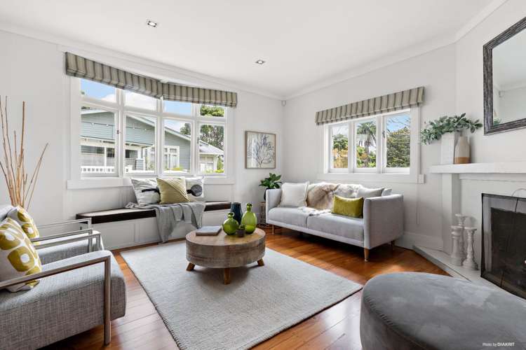 21 Empire Road Devonport_19