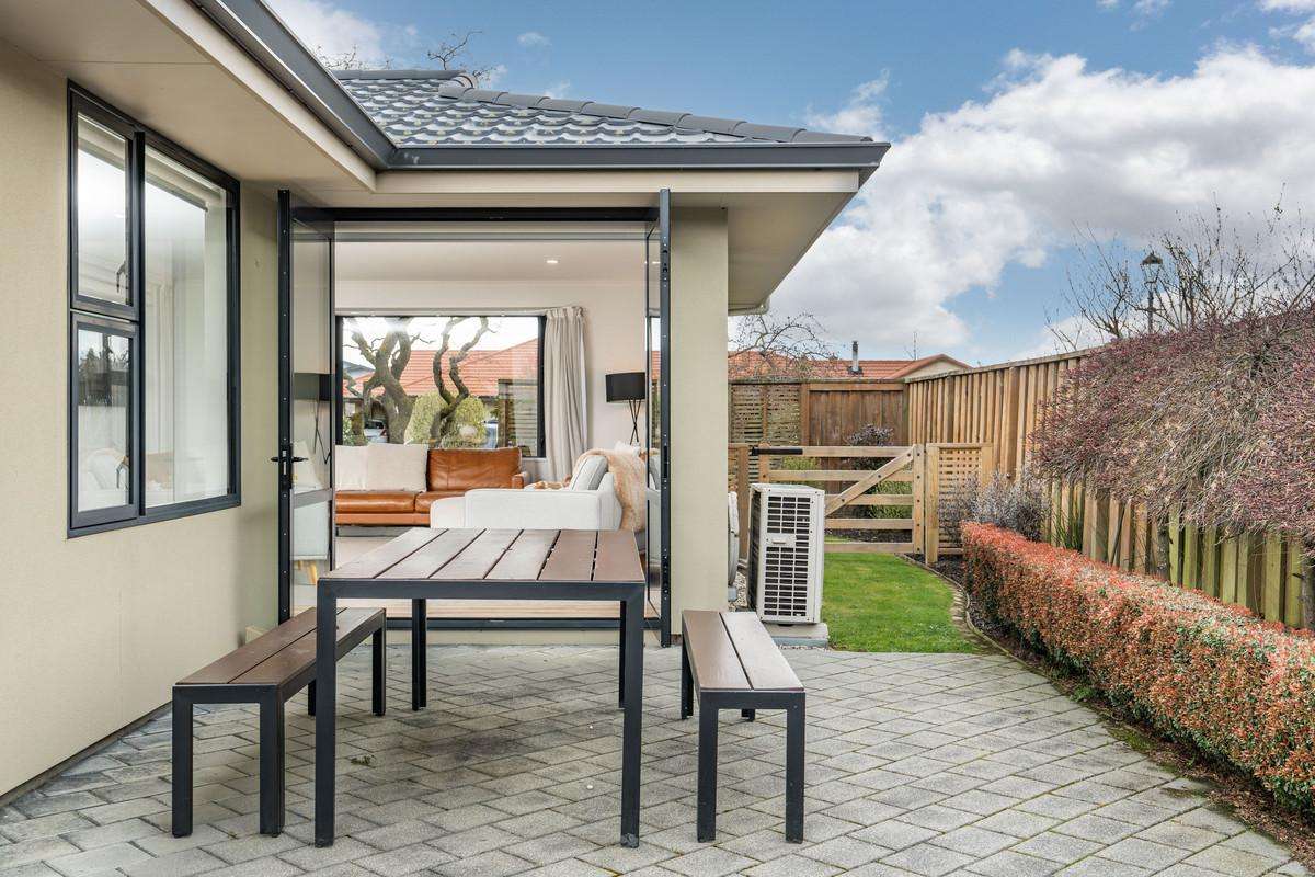 13 Fenty Place_2
