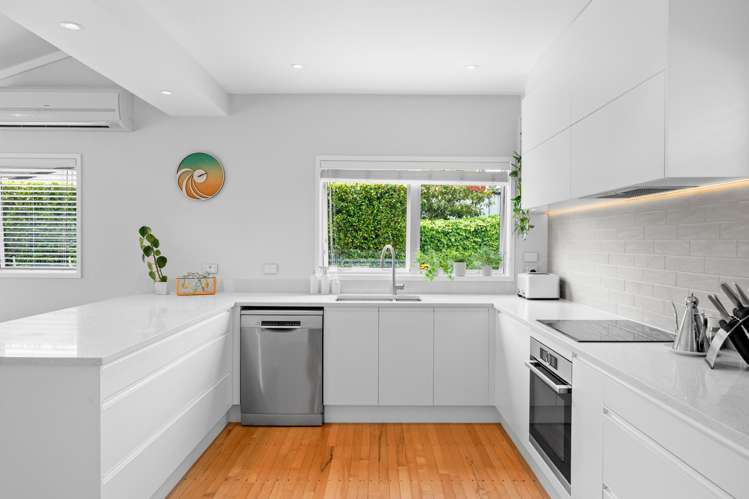 22 Sunnyhill Crescent Sunnyhills_8