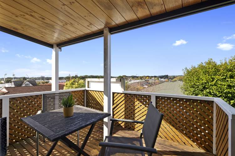 72a Tukapa Street Westown_9