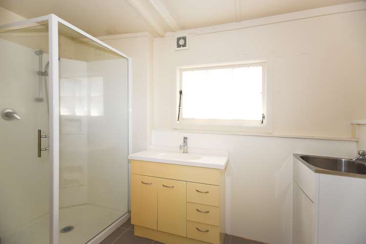 176 Cambridge Road Hillcrest_14