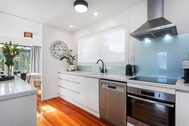 176 Cascades Road Pakuranga Heights_4