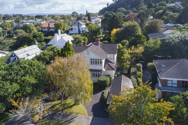 1 Shipherds Avenue Epsom_17