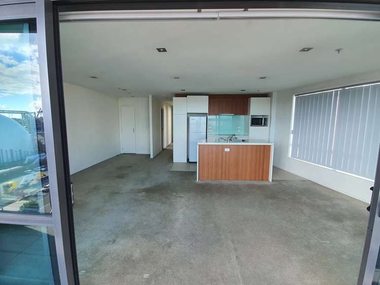 711/4 Dockside Lane Auckland Central_6