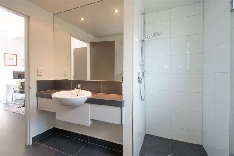 5 Whitbourn Place Fernhill/Sunshine Bay_16