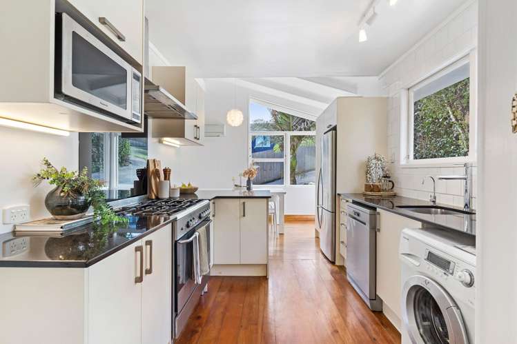 63 Neal Avenue Glenfield_7