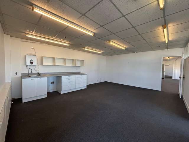 First Floor Office in Burnside