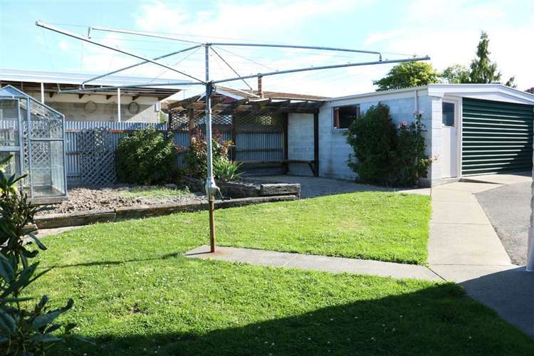 10 Pukatea Street Glenwood_14