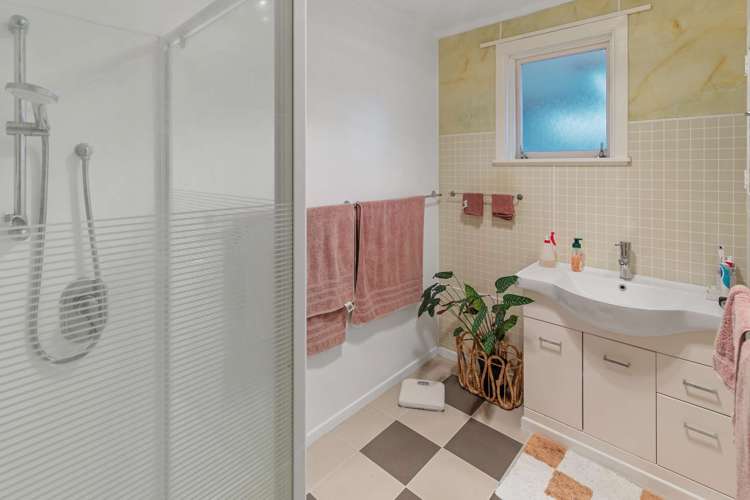 78 Goldfinch Street Taihape and Surrounds_11