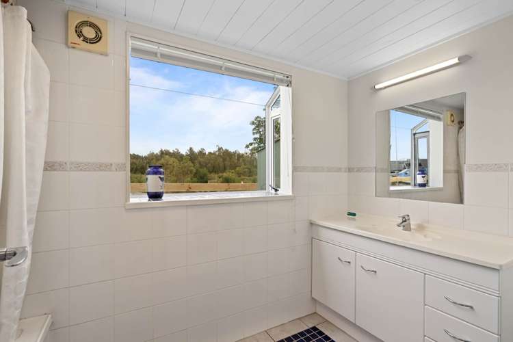 19 Blackbird Lane Mangawhai Heads_16