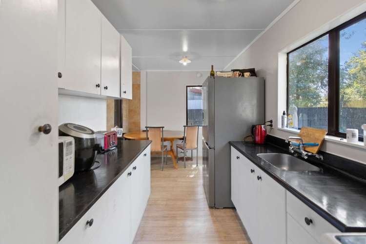 19 Vera Street Marton_13