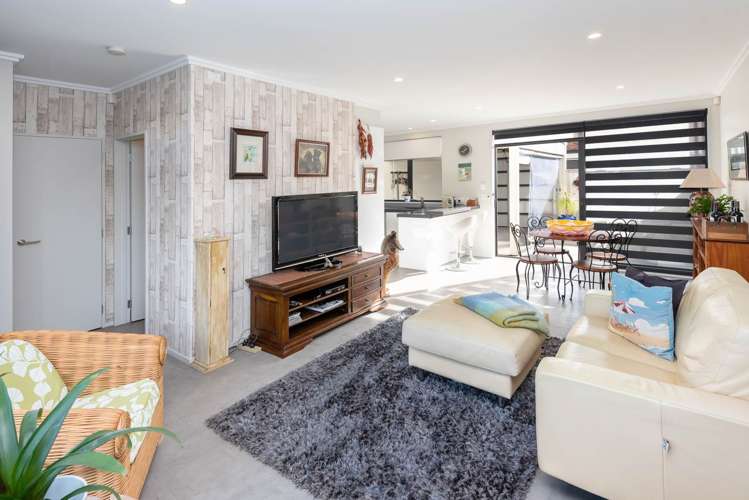 37 Bluegrey Avenue Stonefields_7