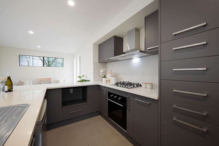 61 San Marino Drive West Henderson_11