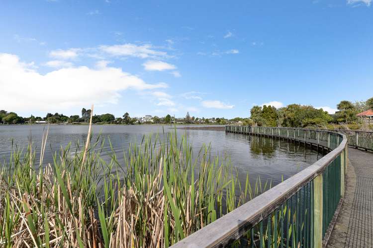 21b Rimmington Drive Hamilton Lake_18