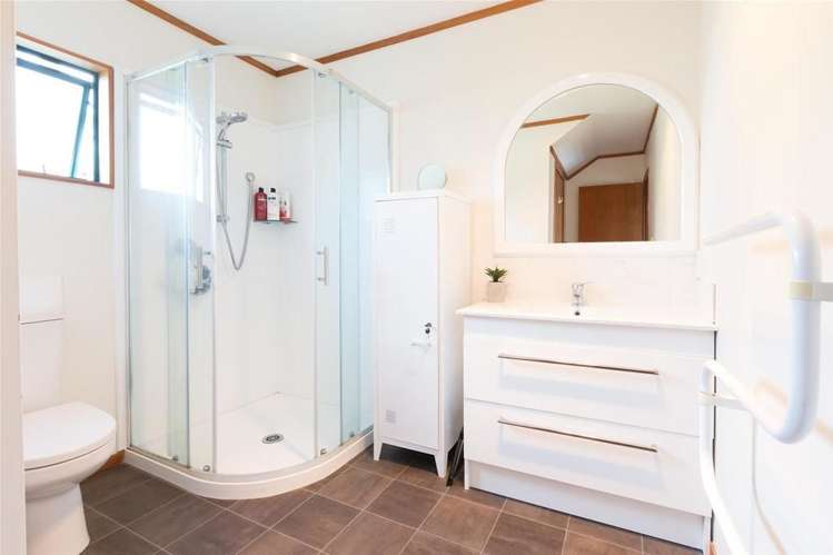 149g Glengarry Road Glen Eden_14