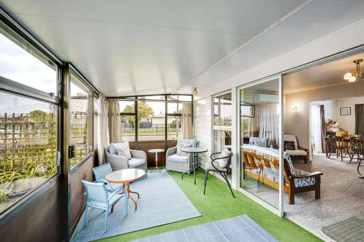 53 Alexander Avenue Onekawa_18