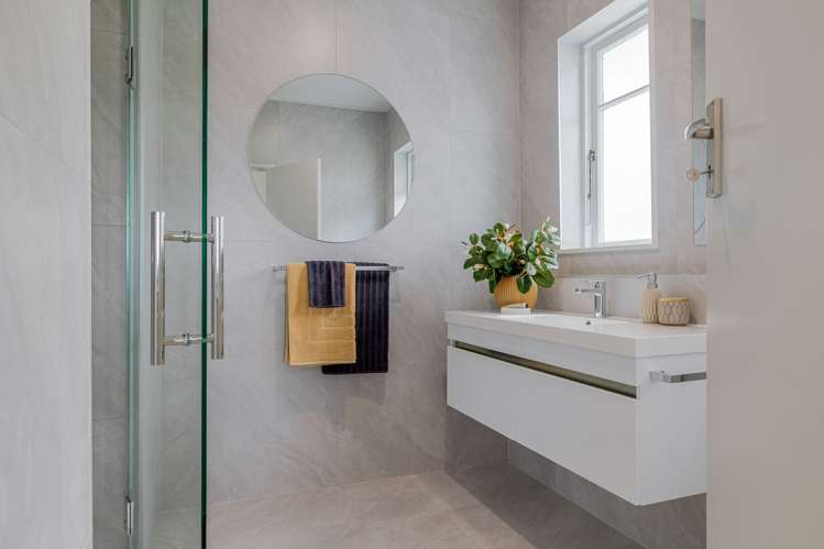 36 Rainforth Street Roslyn_14