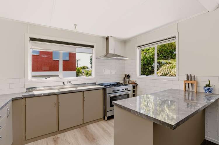 28 Camellia Avenue Bell Block_6