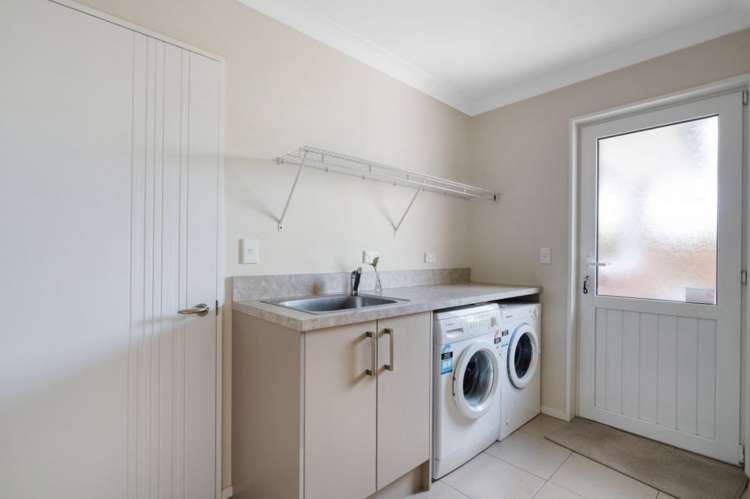 7 Donovan Place Aidanfield_18