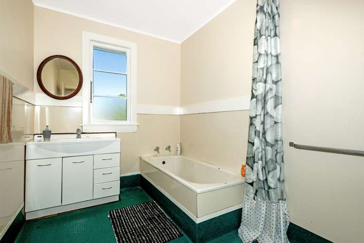 3879 Waiapu Road Tokomaru Bay_10