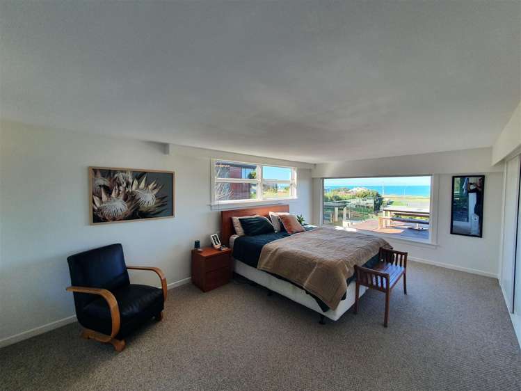 60 Douglas Street Okitu_13