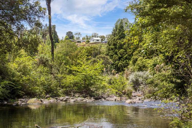 520 Wright Road Aongatete_0