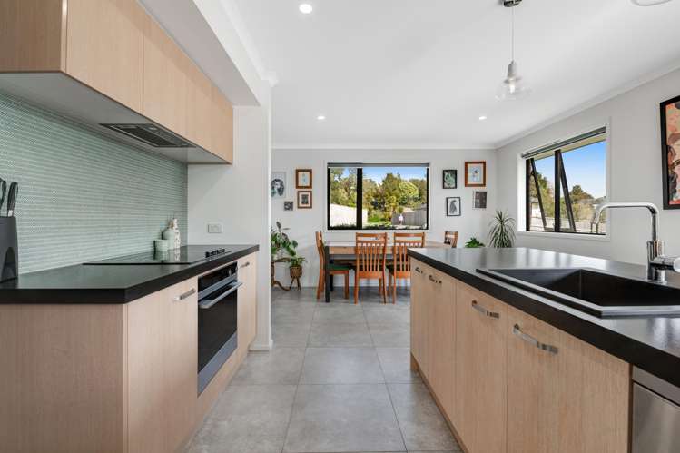 9 St Julia Court Helensville_14