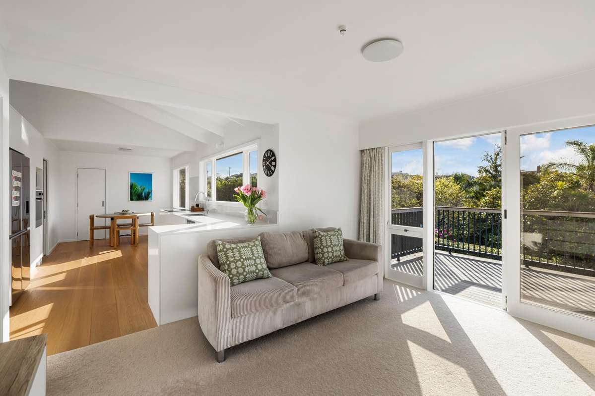 28 Fern Glen Road North_3