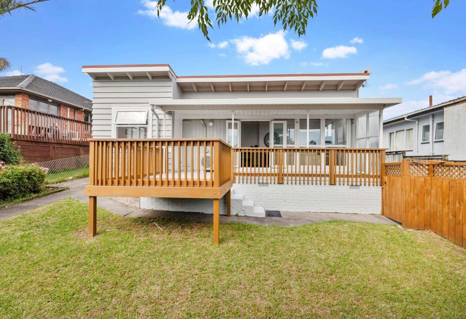 575 Hillsborough Road Mt Roskill_0
