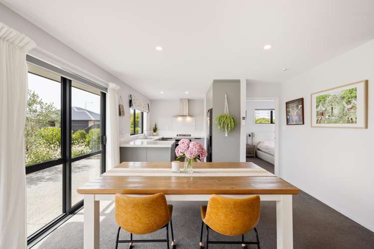 9 Arabella Crescent Yaldhurst_7