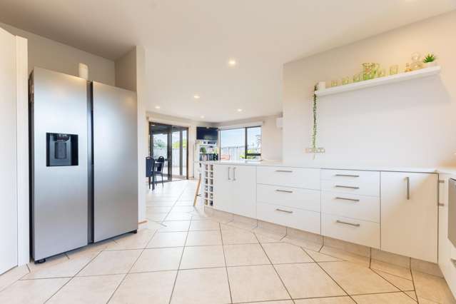 14 Millennium Hill Paraparaumu_3